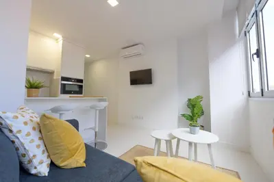 Una cocina o zona de cocina en Apartamento Luis Morote Plaza Santa Catalina