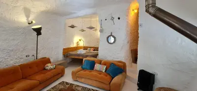 Zona de estar de Los Andenes Cave