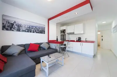 Una cocina o zona de cocina en Fantastico apartamento 511 by CASAS COCODRILO