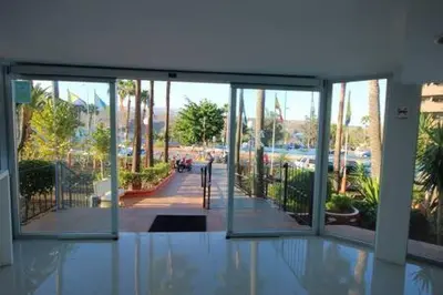 Jardín al aire libre en Fantastico apartamento 511 by CASAS COCODRILO