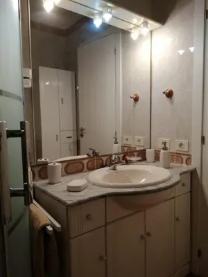 Un baño de Bungalow Los Porches by SunHousesCanarias