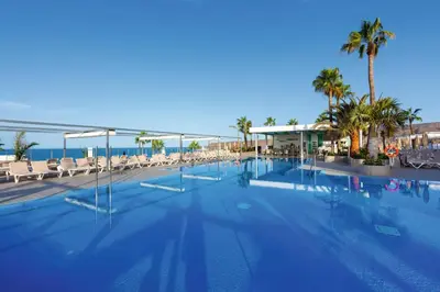 Piscina en o cerca de Hotel Riu Vistamar Gran Canaria - All Inclusive