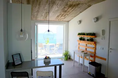 Plano de Durmiendo sobre el mar, Vivienda Los Riscos