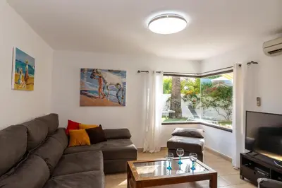 Zona de estar de La Villa Calypso - Vivienda Vacacional con Piscina Privada