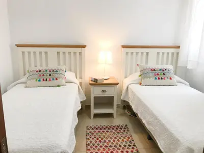 Cama o camas de una habitación en Citybeach - parking & wifi