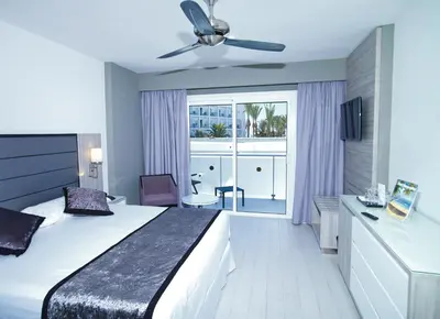 Cama o camas de una habitación en Hotel Riu Palace Meloneras