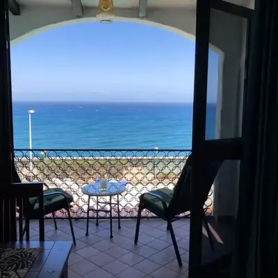 Panoramic Sea Views Apartment