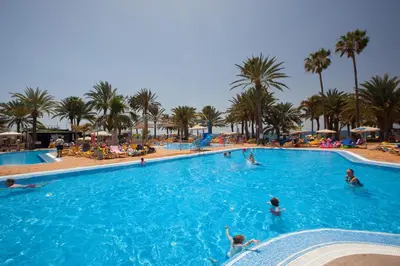 Piscina en o cerca de Grupotel Tres Vidas