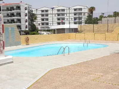 Piscina en o cerca de Los Juncos 402 Playa del Inglés