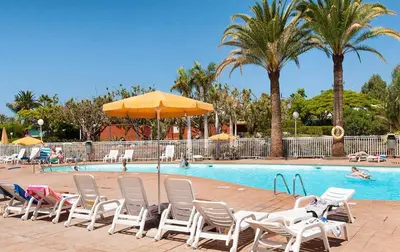 Piscina en o cerca de Flamboyant Tree Garden Holiday Home