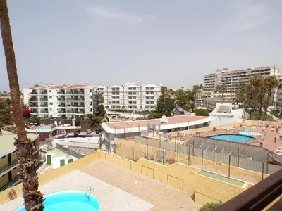 Piscina en o cerca de Los Juncos 403 Playa del Inglés