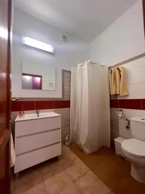 Un baño de Las Medinas Apartamentos