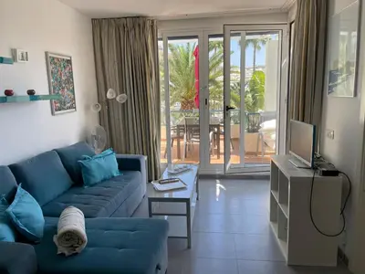 Zona de estar de Suite Monte Golf à Playa del Cura, Grande Canarie, le Soleil toute l’année, ici c’est possible !