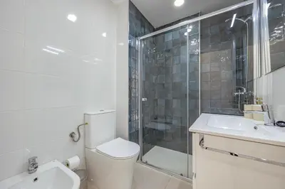 Un baño de HORIZON VACATION HOME - Yumbo Luxury Apartment