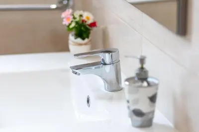 Un baño de HOLIDAYS HOME TINAMAR II