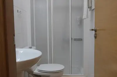 Un baño de Hotel Las Palmas Urban Center