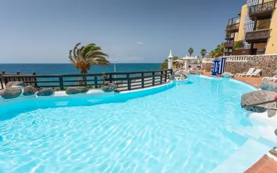 Piscina en o cerca de Altamar 44 balcony&pool By CanariasGetaway