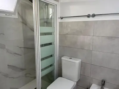 Un baño de Sonnenland Suites