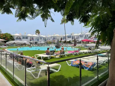 Piscina en o cerca de PLAYMAR TROPICAL