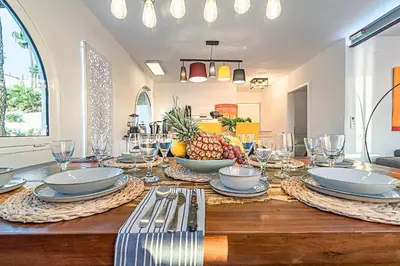 Comida en o cerca de este apartamento