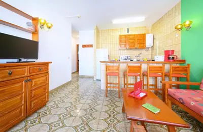 Una cocina o zona de cocina en Palmasol Apartamentos