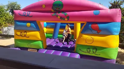 Zona de juegos infantil en Casitas Gutiérrez