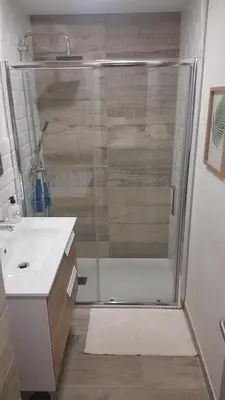 Un baño de Victoria 51.(Plz España). Playa de Las Canteras