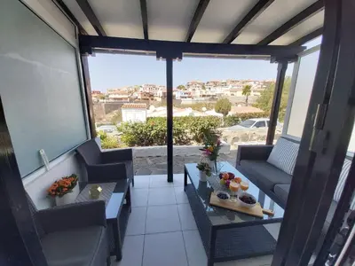 Zona de estar de Central Apartment With Sea Views