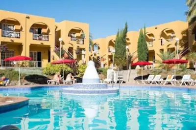 Piscina en o cerca de Tisalaya Park stay, cosy apartment in Maspalomas