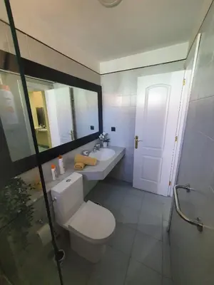 Un baño de Tisalaya Park stay, cosy apartment in Maspalomas