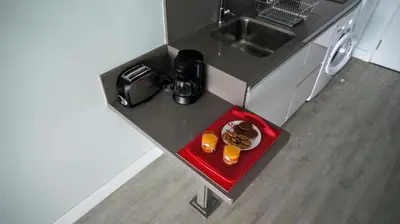 Comida en o cerca de este apartamento