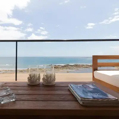 Extra Luxurious Apartment on the Beachfront.