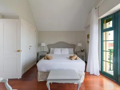 Cama o camas de una habitación en House with cozy garden BBQ and free parking
