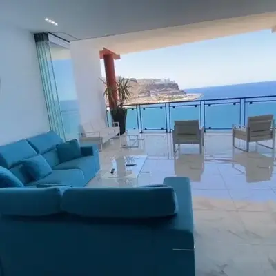 PENTHOUSE IN THE SEA