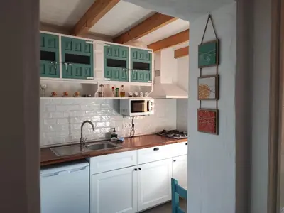 Una cocina o zona de cocina en CASA DEL MAQUINISTA
