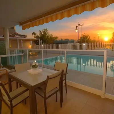 GOLDEN BEACH MOGAN