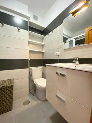 Un baño de Yumbo house