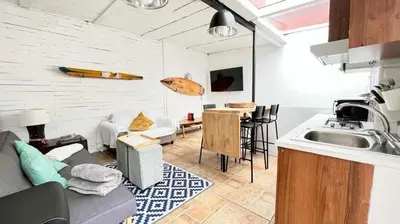 Una cocina o zona de cocina en suite playa la cicer