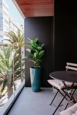 Un balcón o terraza de TocToc Suites Olof Palme - Viviendas Vacacionales