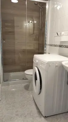 Un baño de Sunny Apartment Tanife by Yumbo