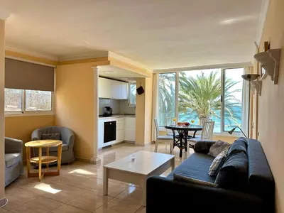 Una cocina o zona de cocina en 1 Schlafzimmer Ferienwohnung am Strand