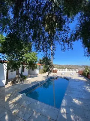 Piscina en o cerca de Lunatika house