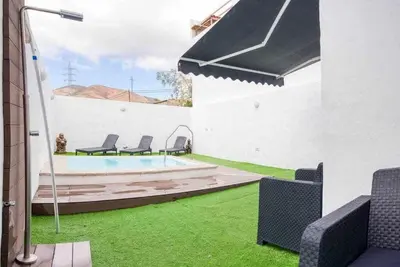 Piscina en o cerca de Villa Adrián