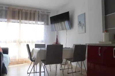 Una televisión o centro de entretenimiento en Casa Alisios - Telde