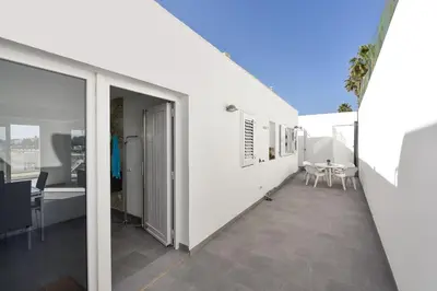 Un balcón o terraza de Apartment Nueva Suecia CR715 by VillaGranCanaria