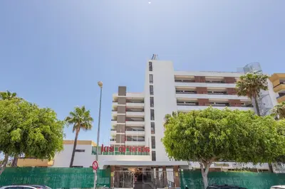 Edificio en el que se encuentra el apartamento
