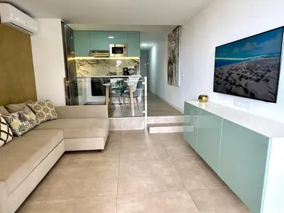 Una cocina o zona de cocina en Apartamento Tamarán 105
