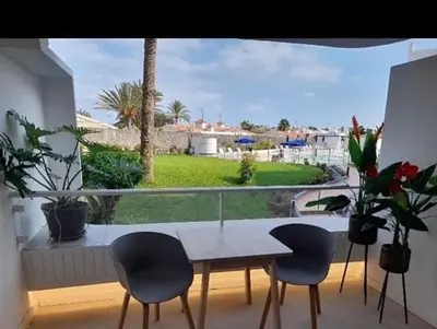 Jardín al aire libre en Apartamento Tamarán 105