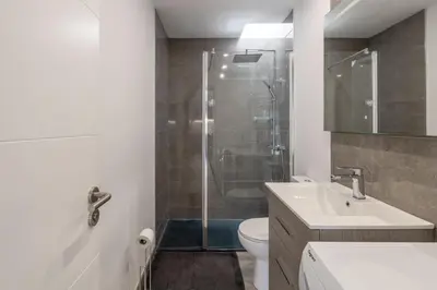 Un baño de Tropical Lodge