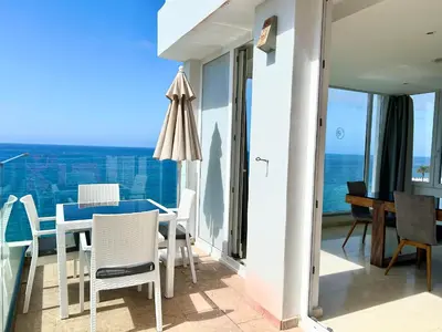 Un balcón o terraza de Sunset Ocean Beach Point Oceanvrent